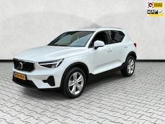 Volvo XC40 - 2.0 B3 Core - Adaptieve cruise control / Stoel- Stuurverwarming / Google infotainment / Ca