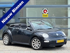 Volkswagen New Beetle Cabriolet - 1.6 Turijn Comfort Airco / Electrische Kap / Apple CarPlay / Apk tot 01-2026
