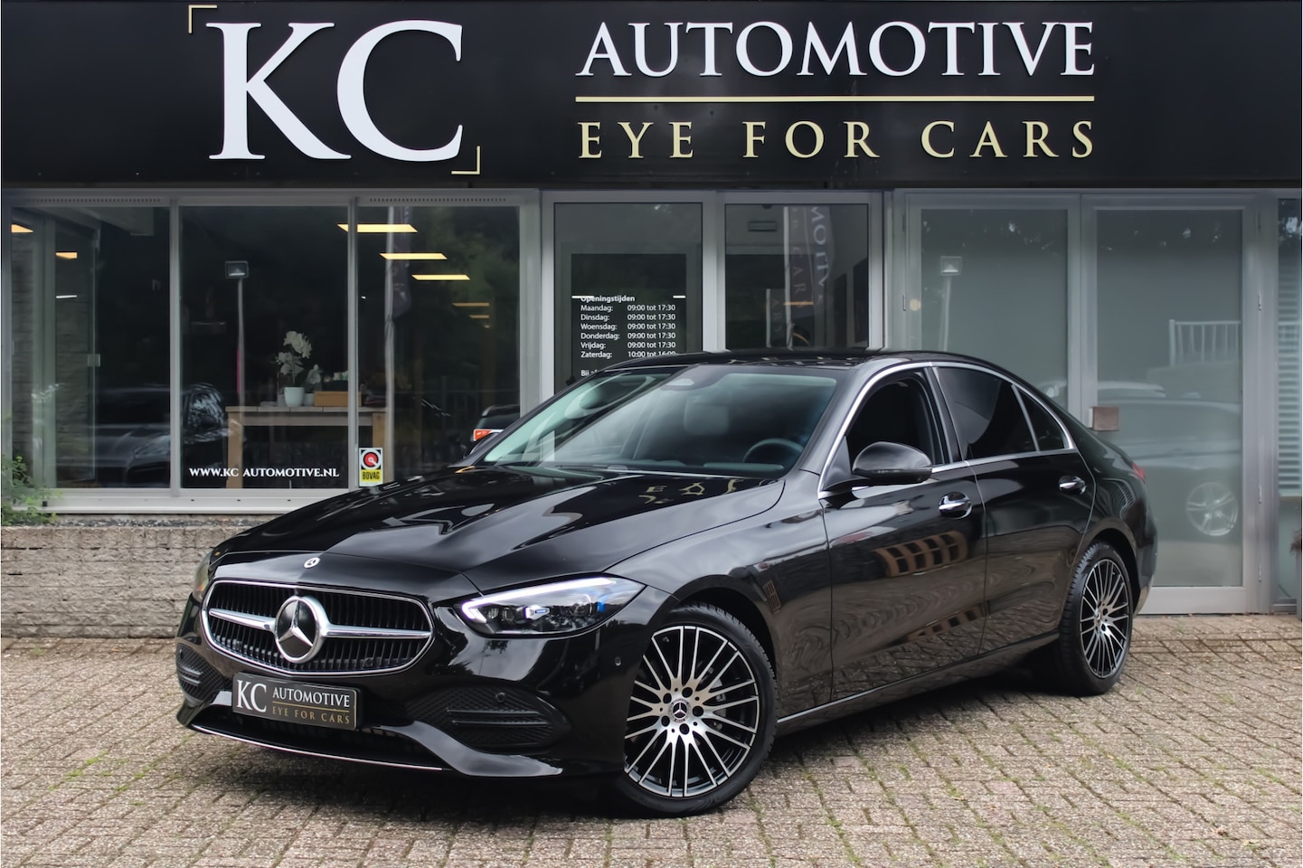 Mercedes-Benz C-klasse - 180 Luxury Premium | Memory | 360 | Sfeer - AutoWereld.nl