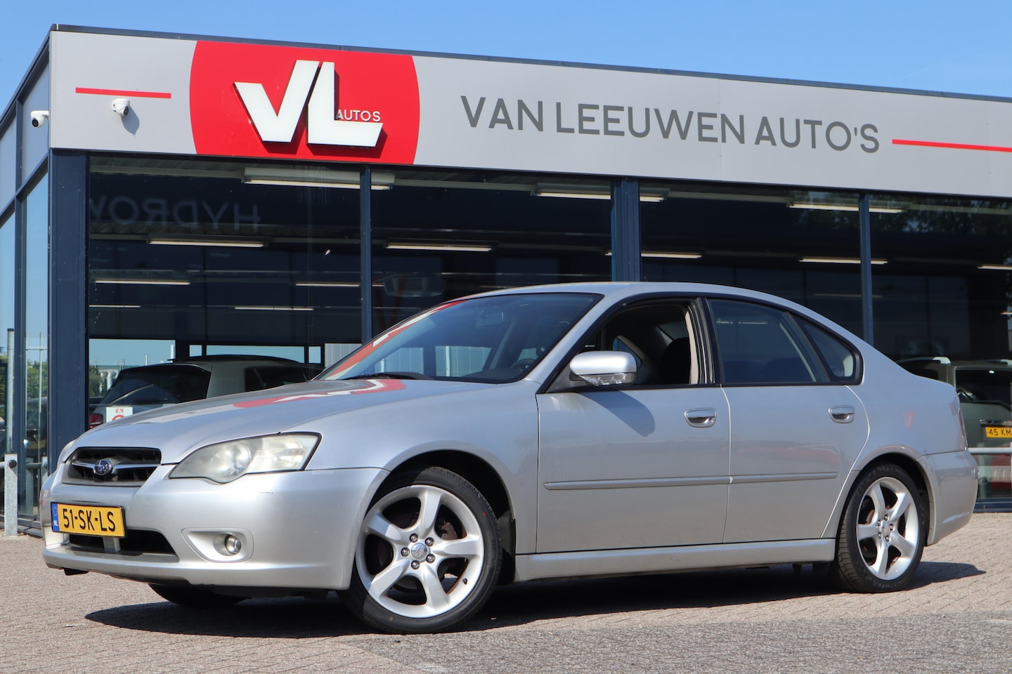 Subaru Legacy - 2.0R | Zo Mee | Lees Tekst | Read Text - AutoWereld.nl