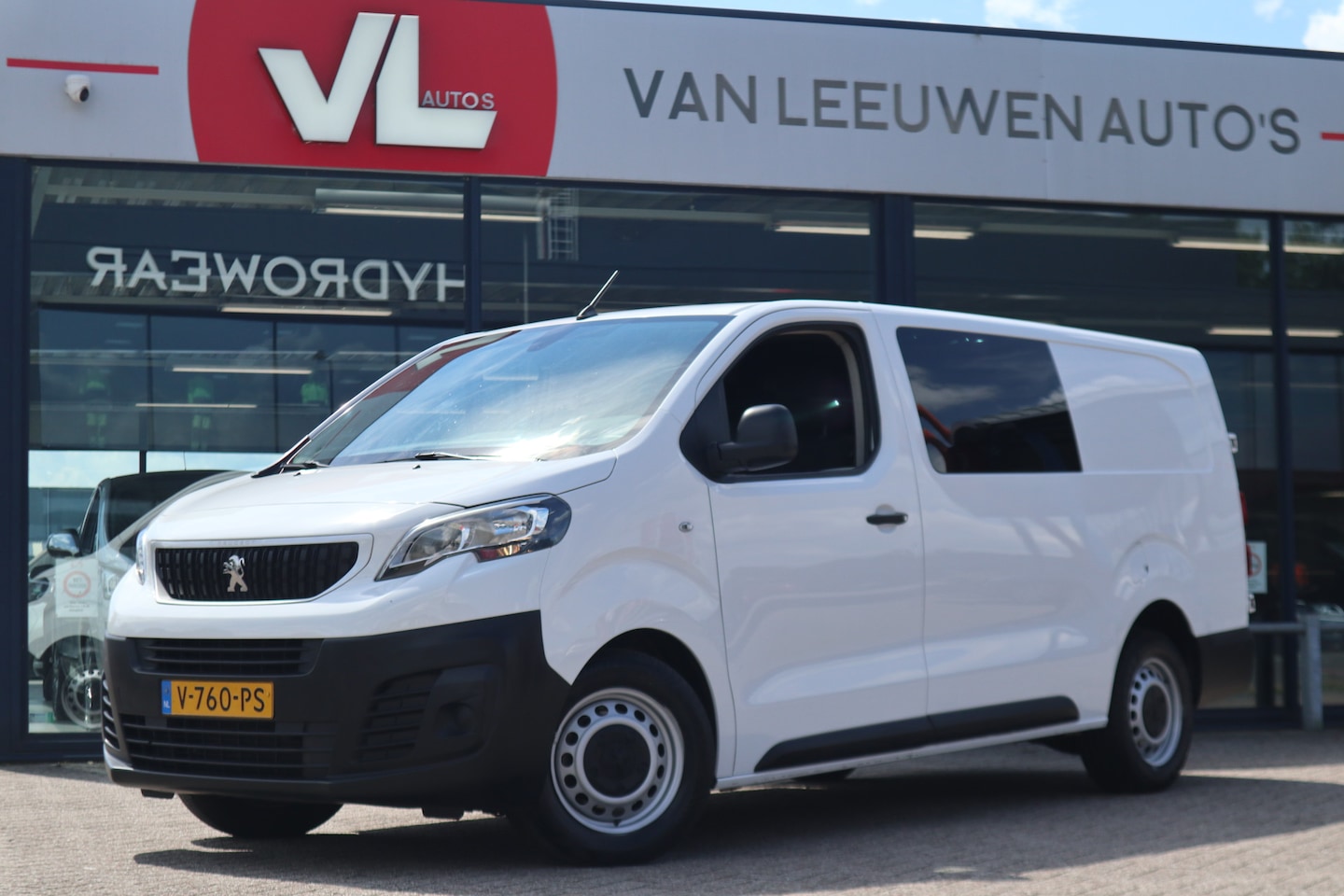 Peugeot Expert - 231L 2.0 BlueHDI 120 DC Pro | APK 30-08-2025 | Dubbele Cabine | Cruise | Airco | - AutoWereld.nl