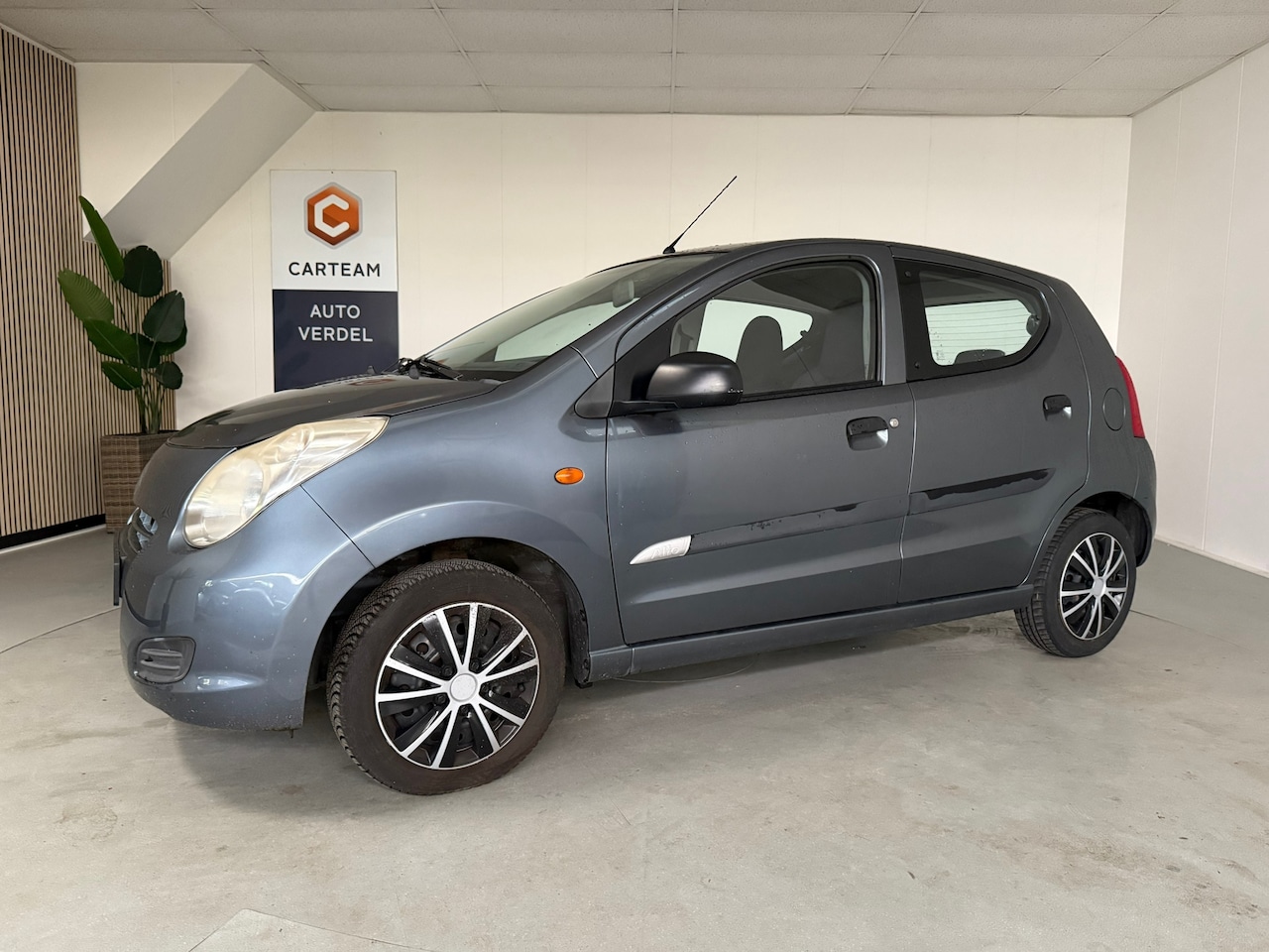 Suzuki Alto - 1.0 Comfort Airco - AutoWereld.nl