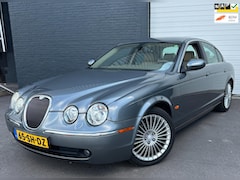 Jaguar S-type - 4.2 V8 Executive 1EEIG/AUTOMAAT/LMV/NAVI/CLIMA/CRUISE