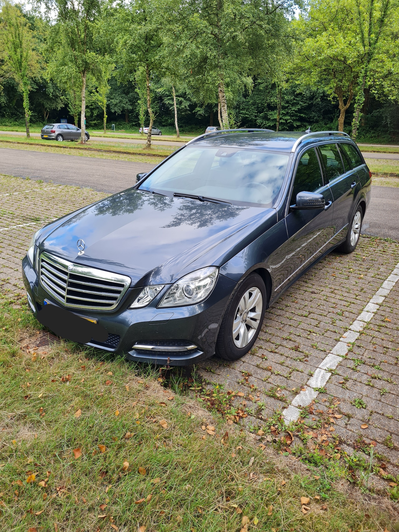 Mercedes-Benz E-klasse Estate - 200 CGI Premium Edition - AutoWereld.nl