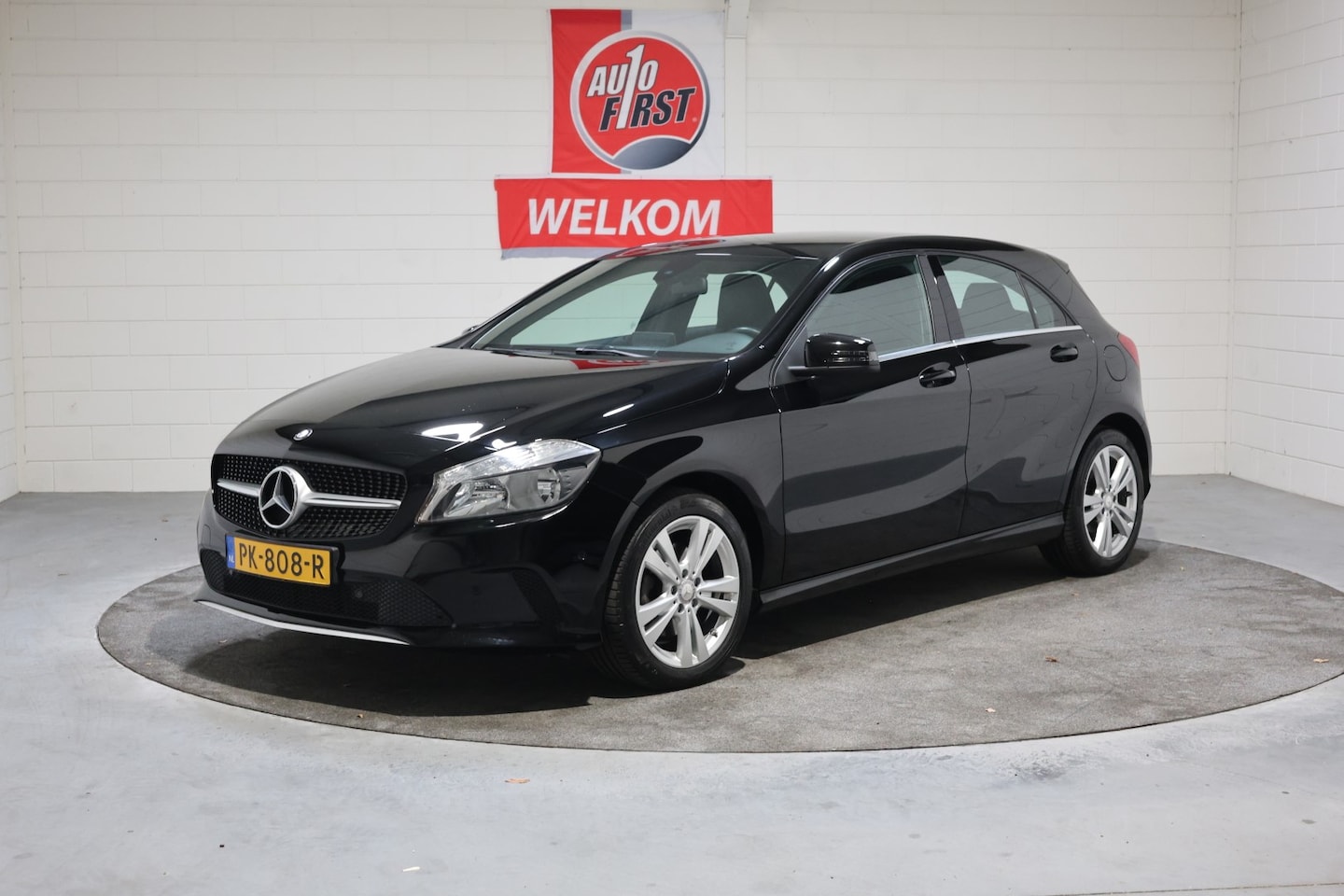 Mercedes-Benz A-klasse - 180 Ambition 180 Ambition, Mooie uitvoering, Navigatie, Parkeersensoren, Boekjes, Trekhaak, Telefoon, H - AutoWereld.nl