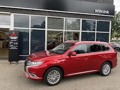 Mitsubishi Outlander - 2.4 PHEV Intense | Trekhaak | Standkachel