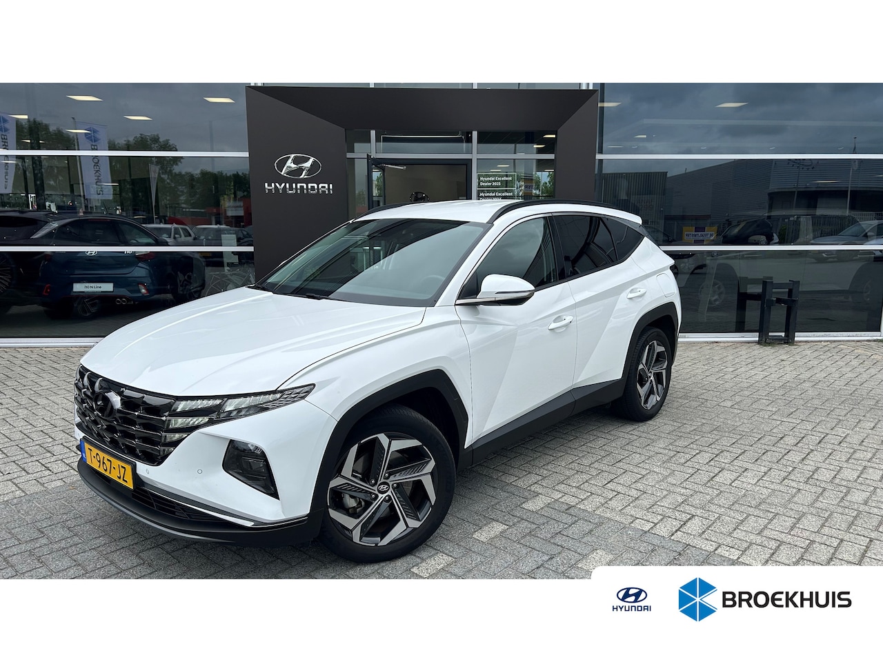 Hyundai Tucson - 1.6 T-GDI PHEV Comfort Smart 4WD | DAB ontvanger | Achteruitrijcamera | Adaptive cruise co - AutoWereld.nl