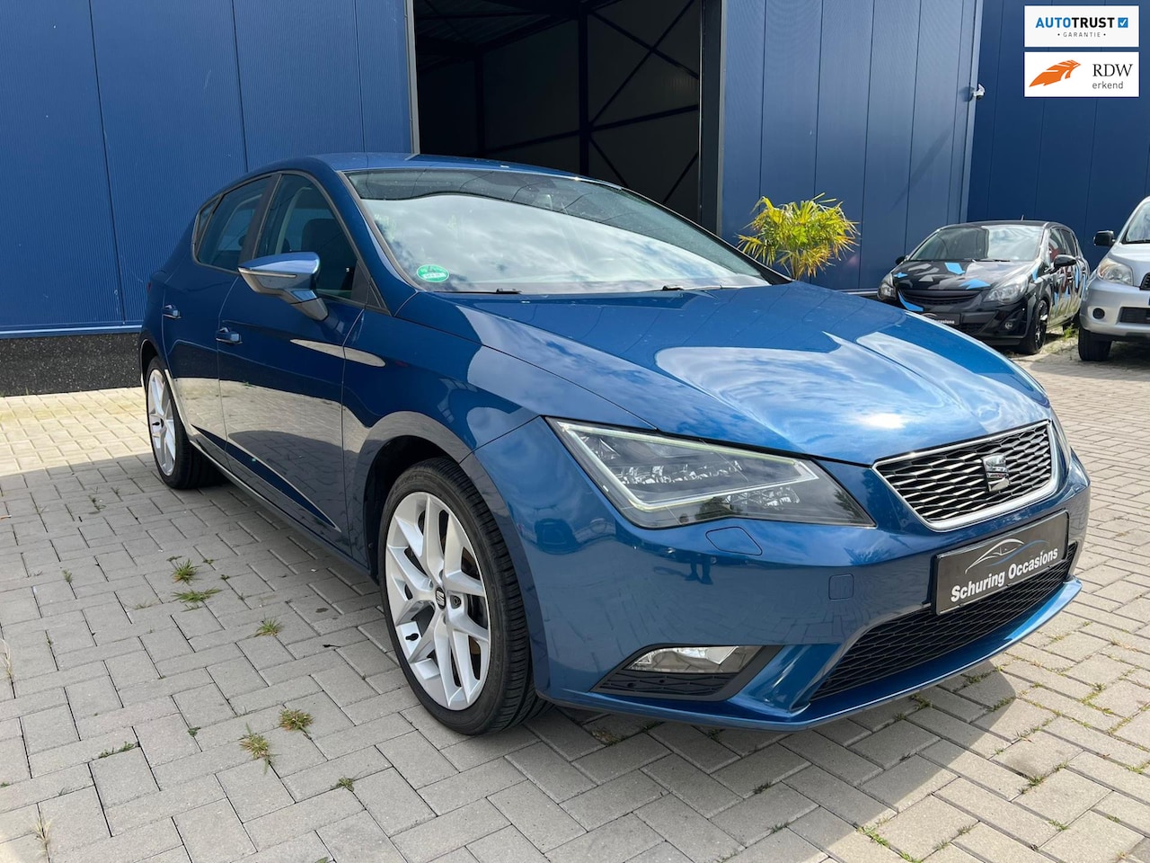 SEAT Leon - 1.2 TSI Style Business / PDC / CRUISTE CONTROL / CLIMETE CONTROL / STOELVERWARMING - AutoWereld.nl