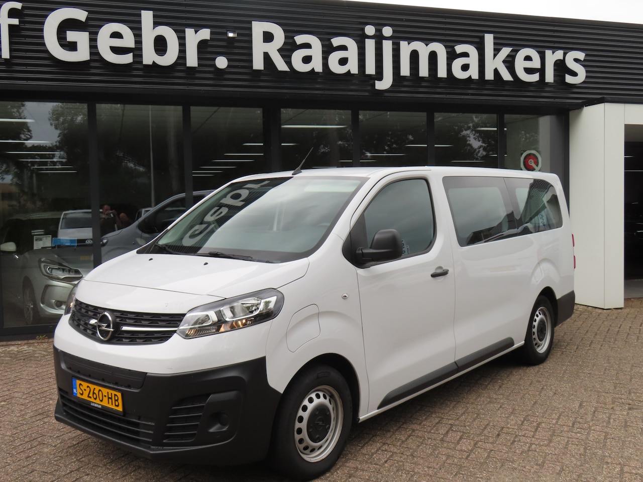Opel Vivaro-e Combi - L3H1 75 kWh*Airco*9-Persoons* - AutoWereld.nl
