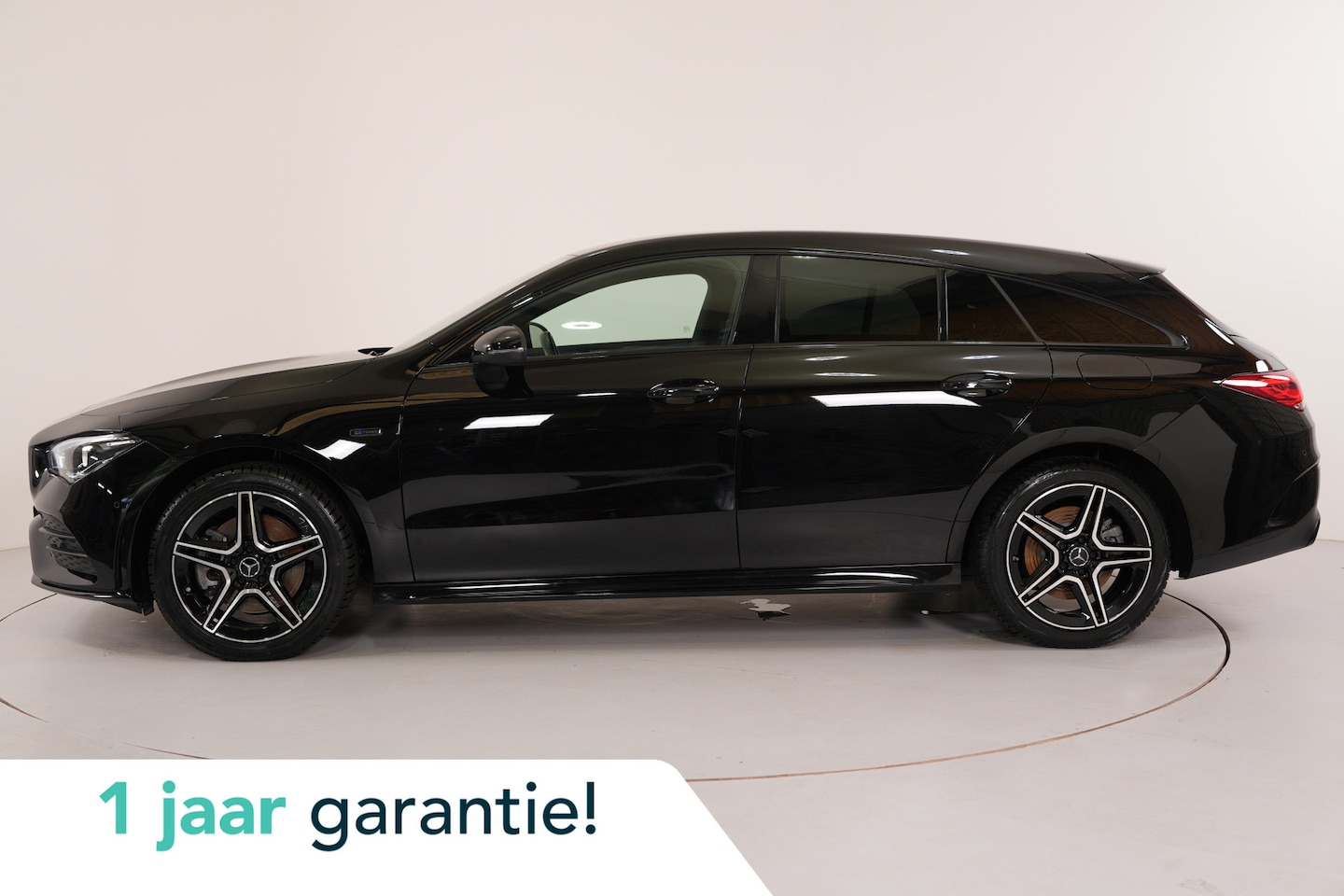 Mercedes-Benz CLA-klasse Shooting Brake - 250 e Business Solution AMG Limited | Ambient | Lane | Night edition | - AutoWereld.nl