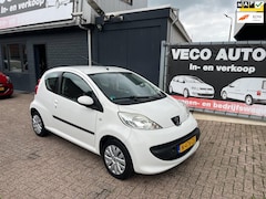 Peugeot 107 - 1.0-12V XS airco nieuwe apk nette auto
