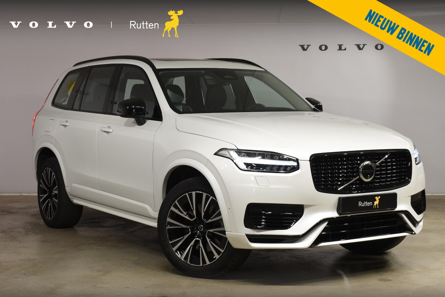 Volvo XC90 - T8 455PK Automaat AWD Ultimate Dark / Bowers & Wilkins / Luchtvering / Head Up Display / 3 - AutoWereld.nl