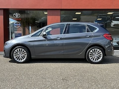 BMW 2-serie Active Tourer - 220i High Executive | Head-up | Navi | Camera | Leer