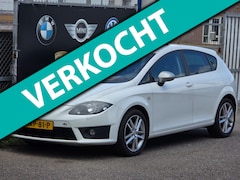 SEAT Leon - 1.4 EcoTSI FR Business Intense Schuifdak / Parkeerhulp / Airco / Stoelverwarming
