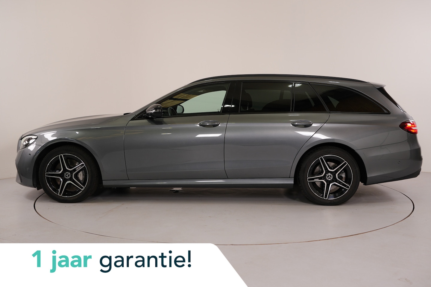 Mercedes-Benz E-klasse Estate - 300 e AMG Line | 360° Camera | Ambient | Tekhaak | Burmester | - AutoWereld.nl