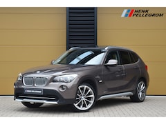BMW X1 - xDrive28i Executive * Panorama dak * Elektrische stoelen * Trekhaak * Xenon
