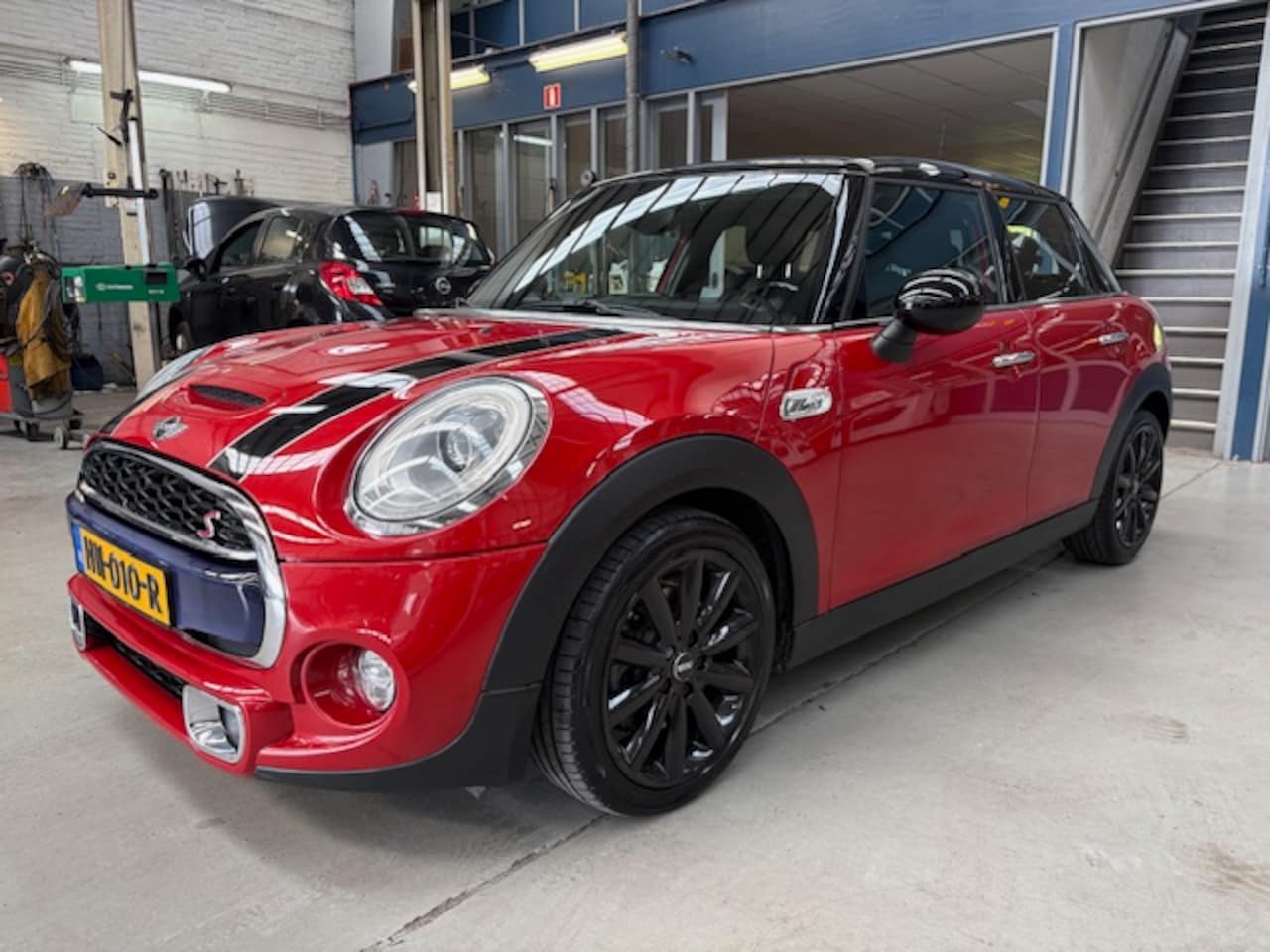 MINI Cooper S - Mini 5-Drs | 192 PK - AutoWereld.nl