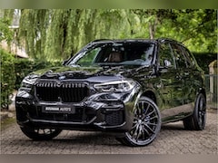 BMW X5 - xDrive45e M Sport Individual Vierwielbesturing 22" Panorama Harman Kardon