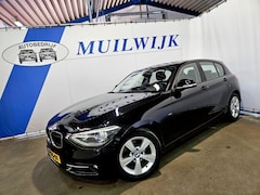 BMW 1-serie - 116i EDE Executive / Navi / LED / NL Auto