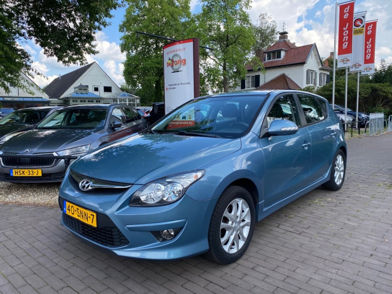 Hyundai i30 - 1.6I I-MOTION / AIRCO-ECC / CRUISE CTR. / PDC / ELEK. RAMEN - AutoWereld.nl