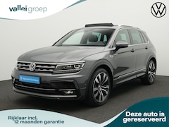 Volkswagen Tiguan - 2.0 TSI 190 pk DSG 4Motion Highline Business R / R-Line | Panoramadak | Trekhaak | Leder |