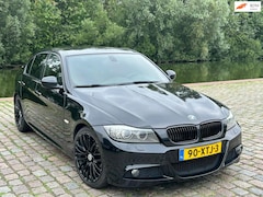 BMW 3-serie - 318i Corporate Lease M Sport Edition Dealer onderhouden navigatie cruis control parkeer se