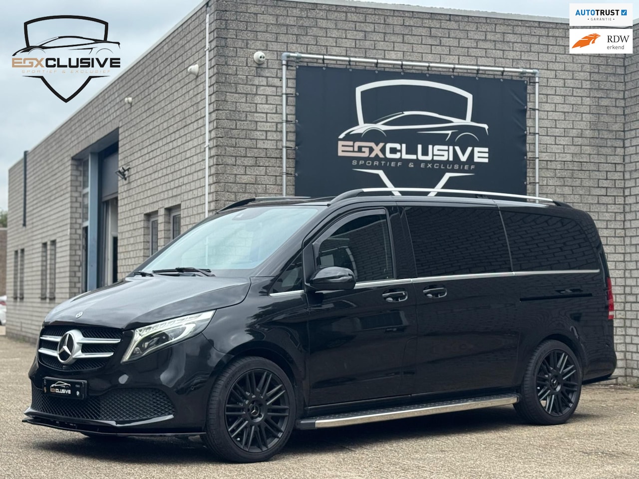 Mercedes-Benz V-klasse - 220d 4-MATIC Lang DC AMG ACC/360Cam/20' - AutoWereld.nl