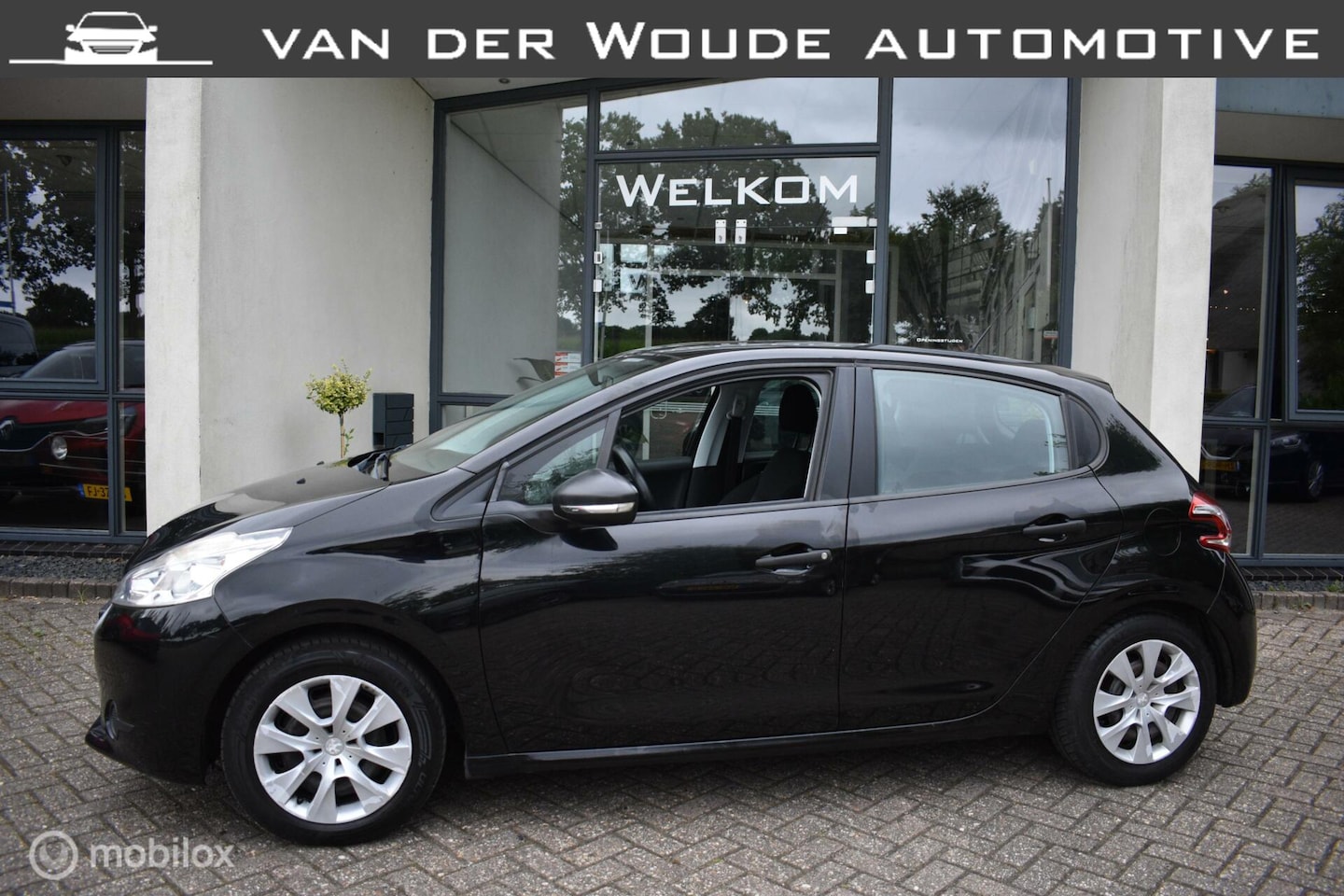 Peugeot 208 - 1.2 Vti Blue Lease 1.2 VTi Blue Lease 5DRS, Airco|Cruise| - AutoWereld.nl