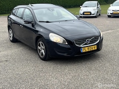 Volvo V60 - 1.6 D2 Momentum