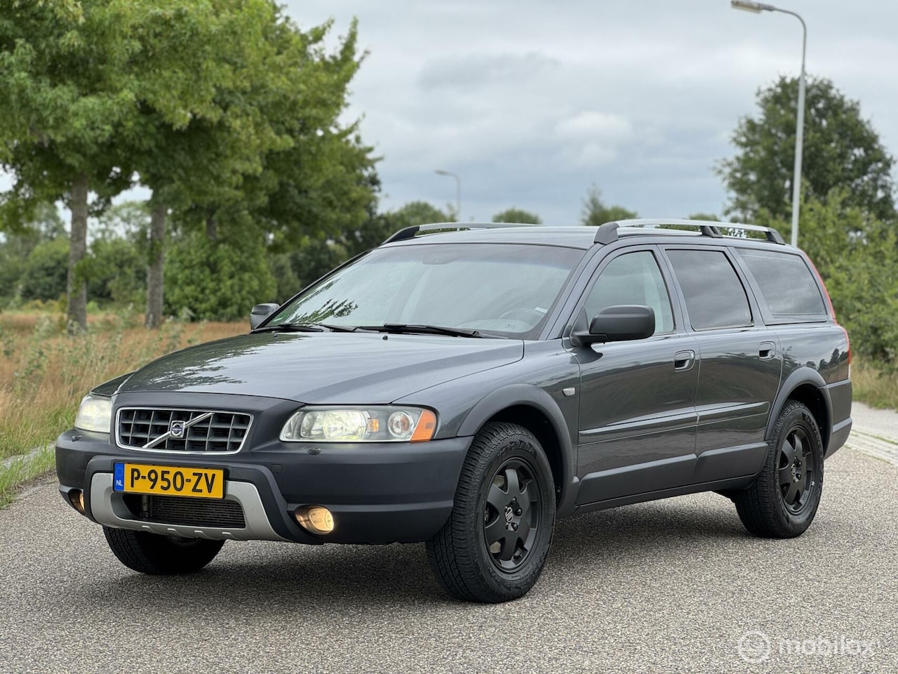 Volvo XC70 - 2.5 T Summum 2006 Youngtimer - AutoWereld.nl
