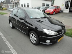 Peugeot 206 - 1.4 Air-line 3