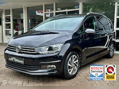 Volkswagen Touran - 1.2 TSI Comfortline Business 7p Navi, Climat, Carplay, Pdc, LM