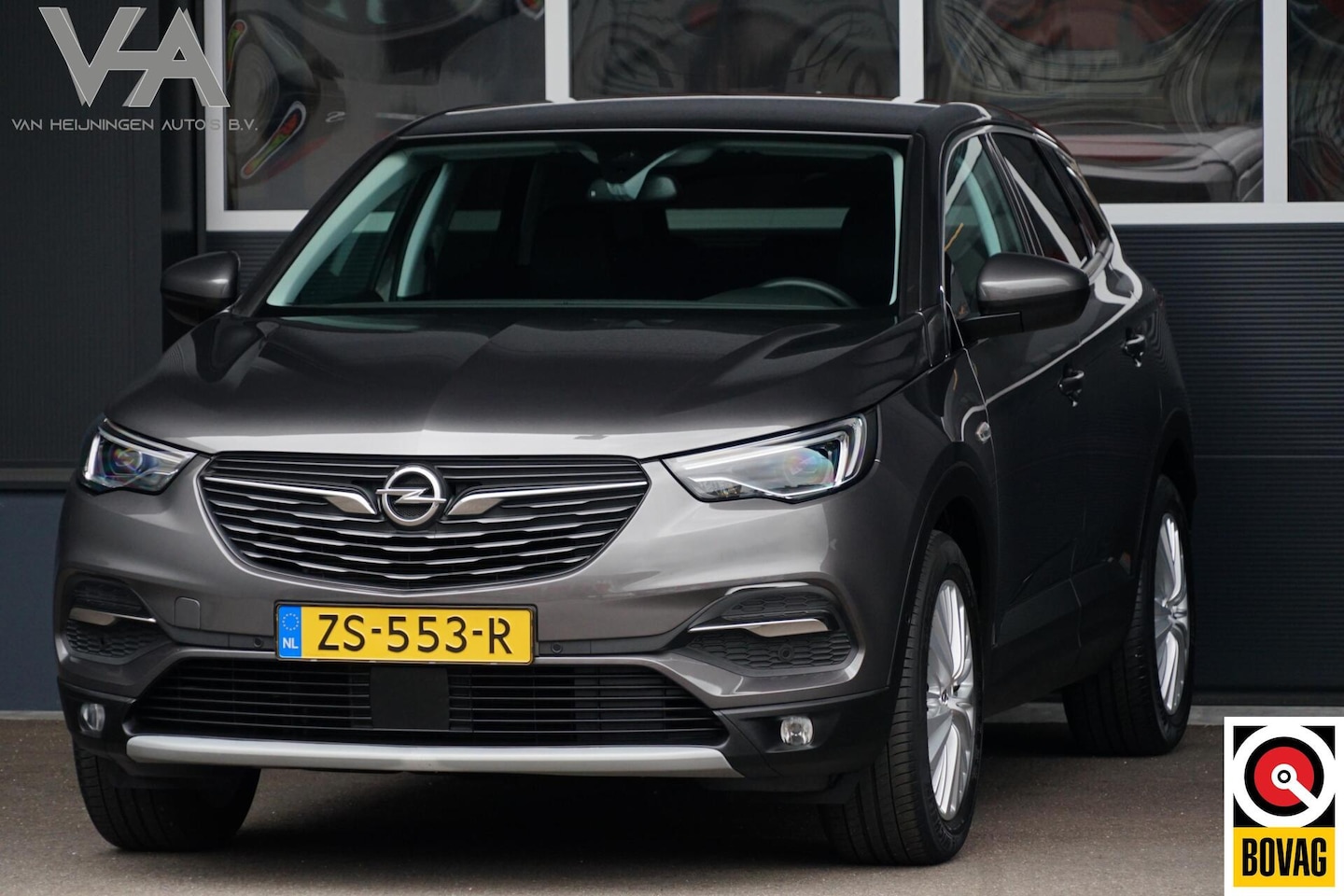 Opel Grandland X - 1.2 Turbo Business Executive 1.2 Turbo Business Executive, NL, aut. trekh. - AutoWereld.nl
