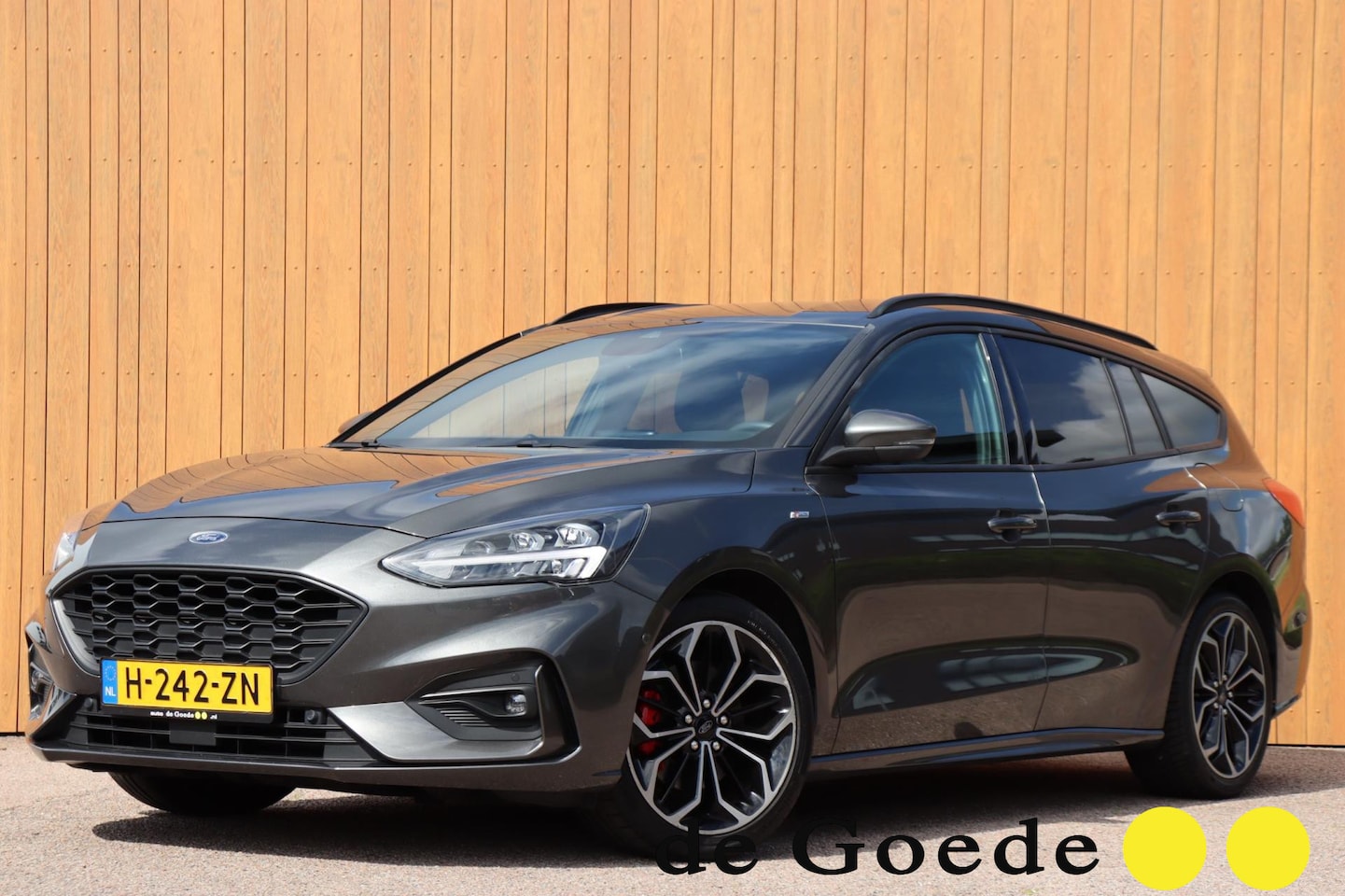 Ford Focus Wagon - 1.0 EcoBoost ST Line Business org.NL B&O a.camera stuur+raam+stoelverw. - AutoWereld.nl