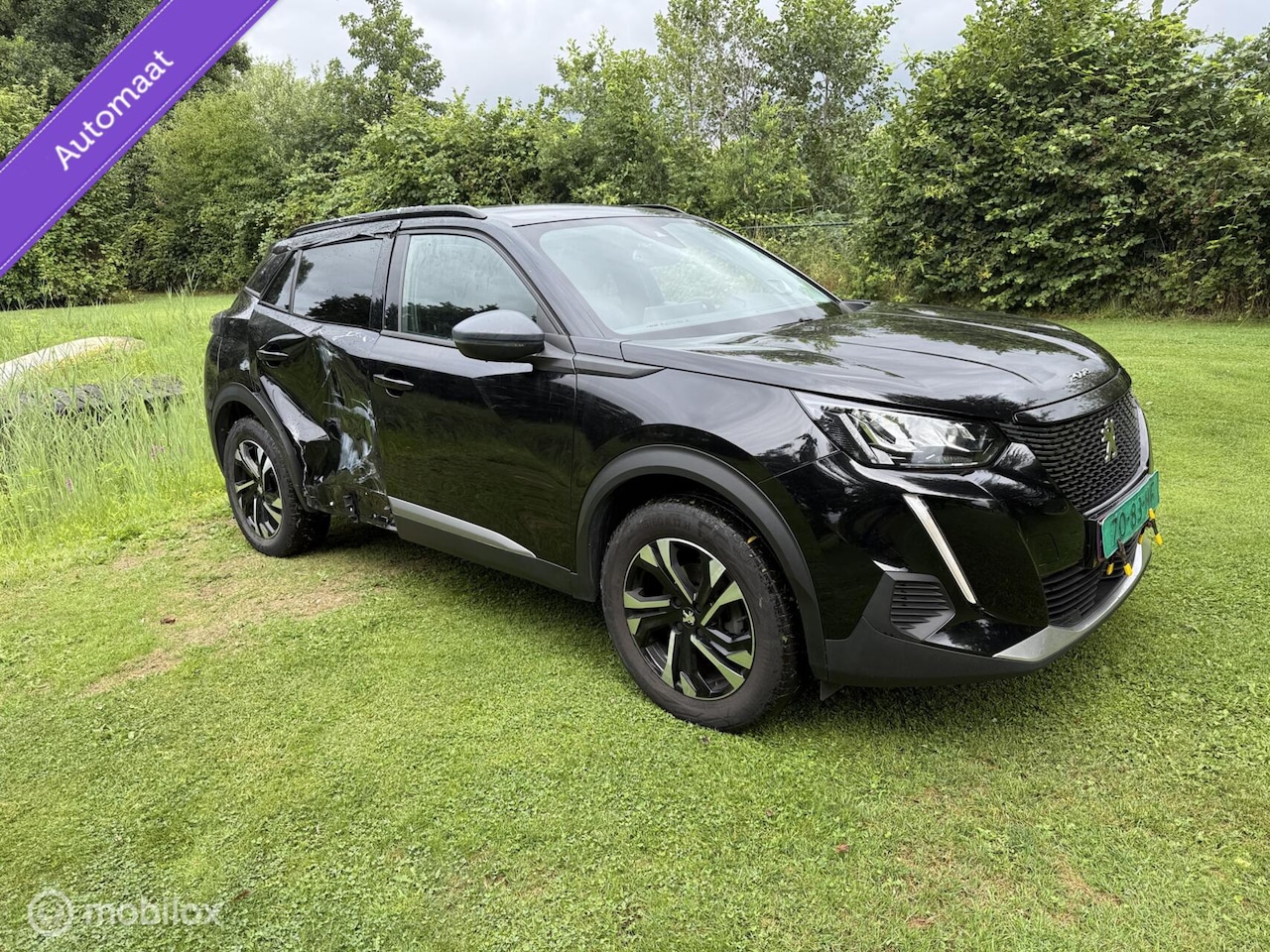 Peugeot 2008 - 1.2 AUTOMAAT met RIJDBARE schade € 12.299,- - AutoWereld.nl