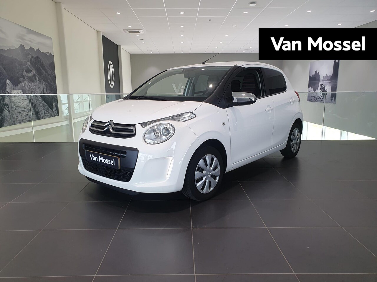 Citroën C1 - 1.0 VTi Feel | Achteruitrijcamera | Chrome buitenspiegels | Apple Carplay/Android Auto - AutoWereld.nl