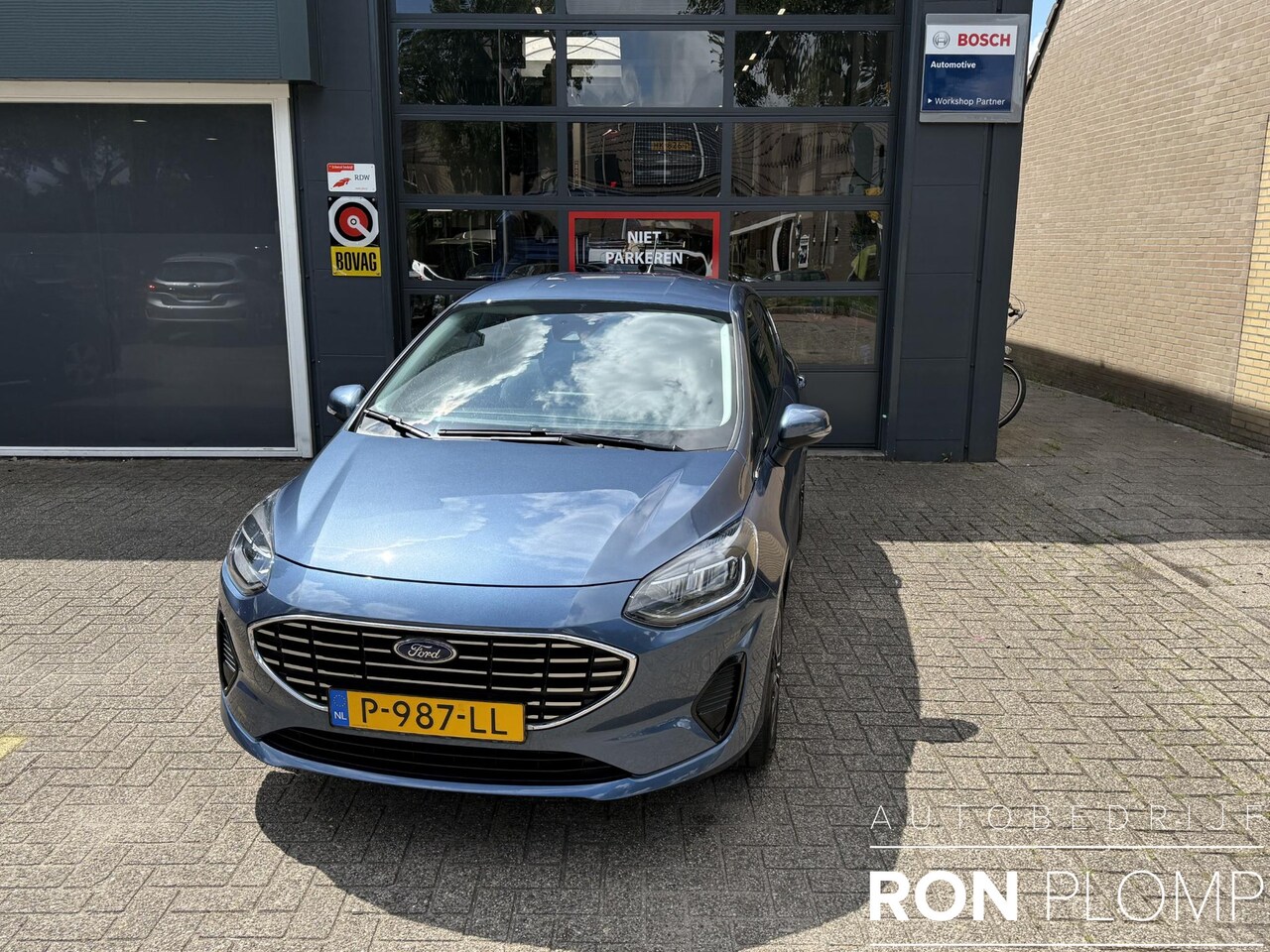 Ford Fiesta - 1.0 EcoBoost Hybrid Titanium / Airco clima/ Navigatie/ Cruise/ Apple carplay/ PDC/ LED/ - AutoWereld.nl