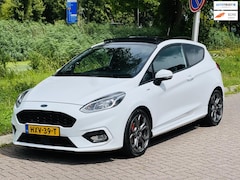 Ford Fiesta - 1.0 EcoBoost Titanium + ST-LINE /Panorama/apple carplay /Full Option