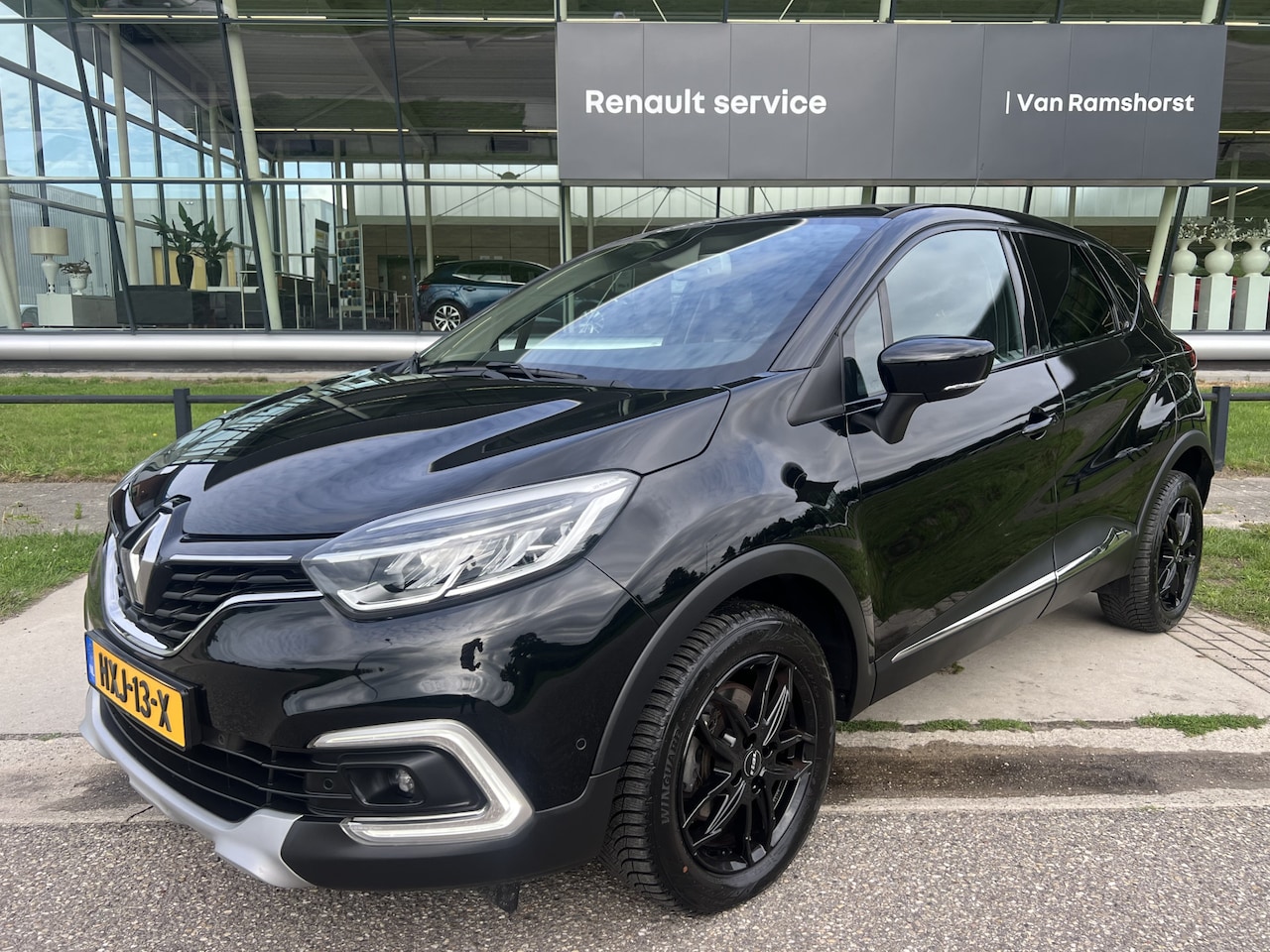 Renault Captur - 1.3 TCe Intens 150 PK / Dealer onderhouden / Automaat / Camera / Blind spot warning / PDC - AutoWereld.nl