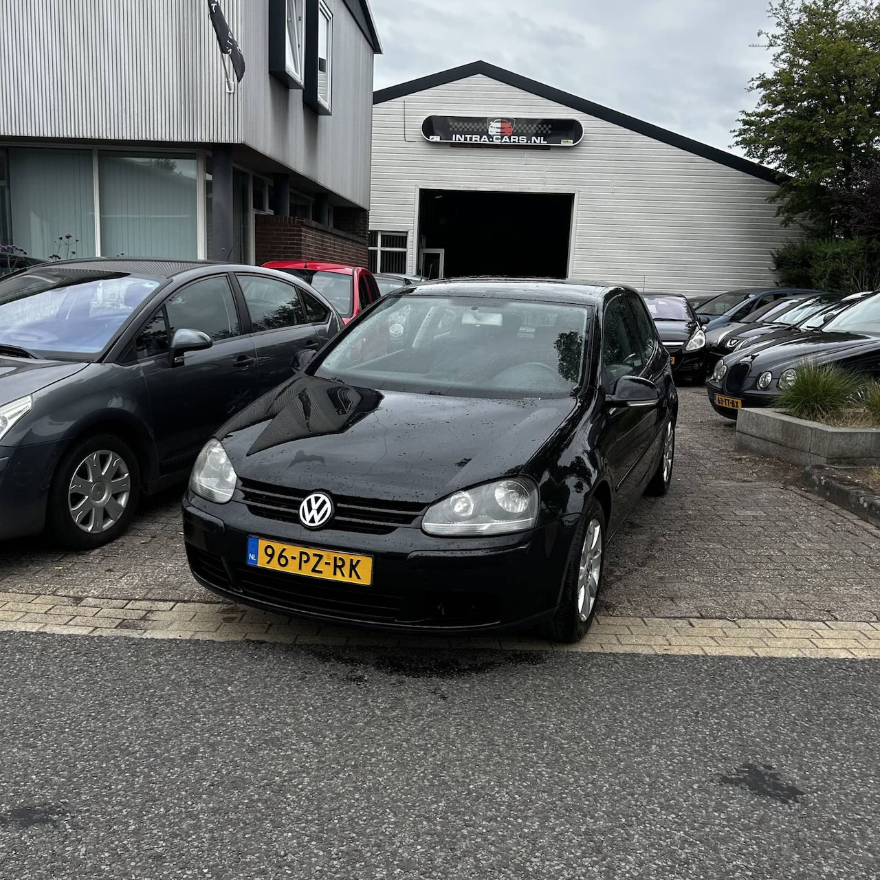 Volkswagen Golf - 2.0 FSI Sportline Goed rijdende Volkswagen Golf met o.a. Cruise, Climate enz enz. Apk t/m - AutoWereld.nl