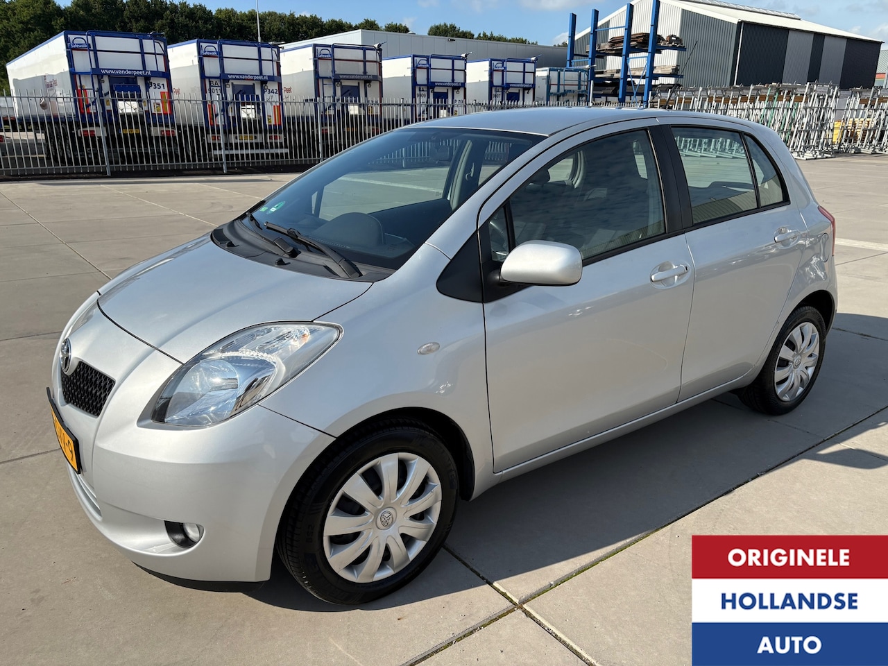 Toyota Yaris - 1.3 VVTi Sol MMT Automaat Bluetooth Airco AUX - AutoWereld.nl