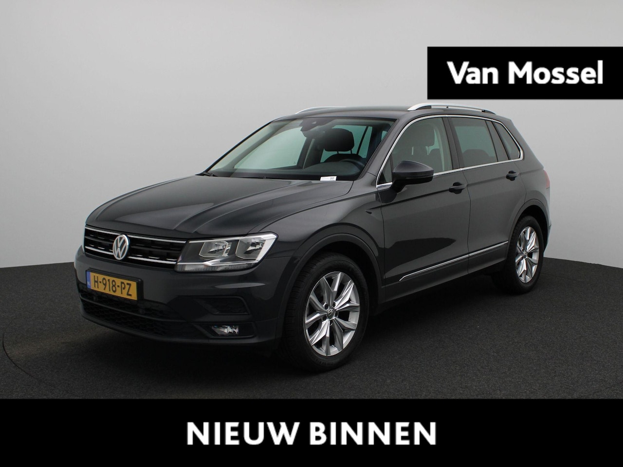 Volkswagen Tiguan - 1.5 TSI Comfortline Business 131 PK | Airco | Apple Carplay | Navigatie | Adaptieve Cruise - AutoWereld.nl