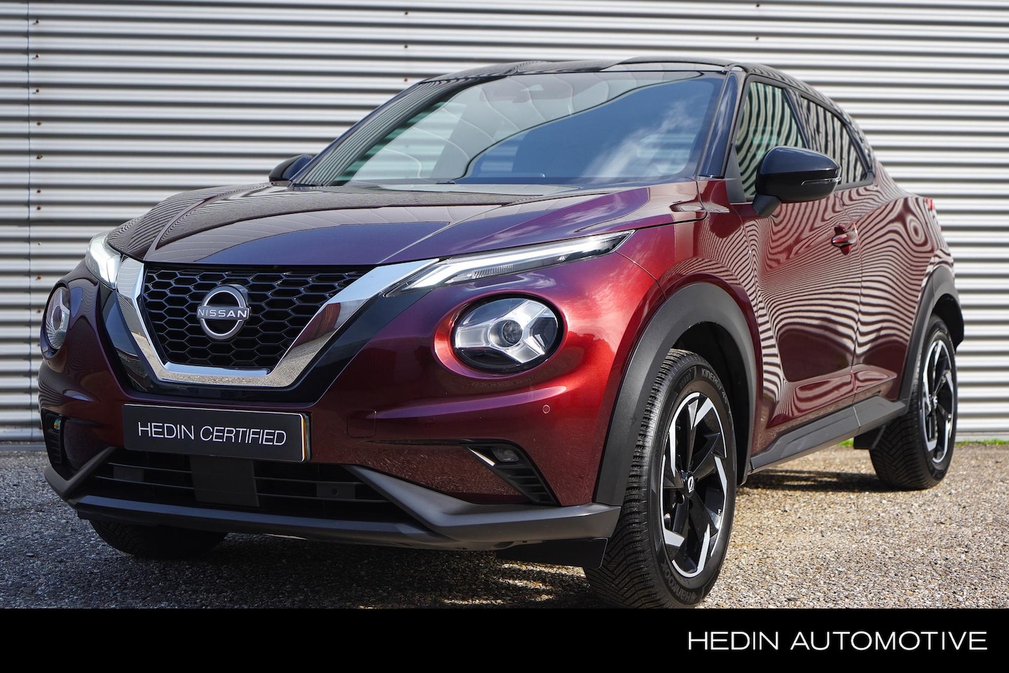 Nissan Juke - 1.0 DIG-T N-Connecta Parkeercamera / Navigatie / Cruise Control / Climate Control / DAB / - AutoWereld.nl