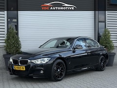 BMW 3-serie - 330e M Sport LED | Navi | Parkeersensoren | Origineel Nederlands |