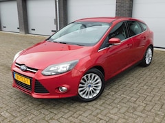 Ford Focus - 1.6 TI-VCT First Edition