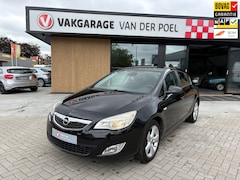 Opel Astra - 1.4 Turbo Edition
