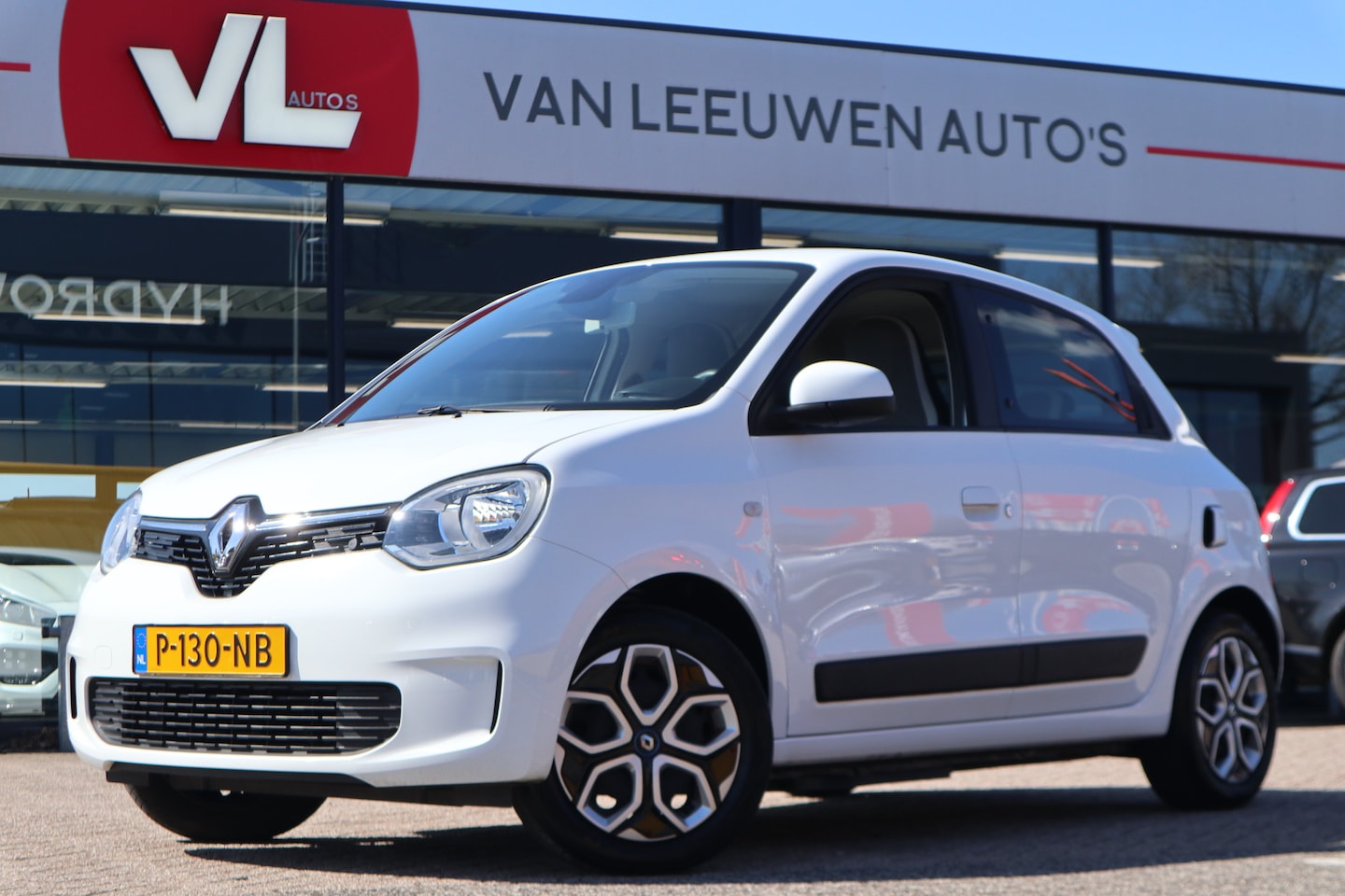 Renault Twingo Z.E. - R80 Collection | Automaat | Cruise | Bluetooth - AutoWereld.nl