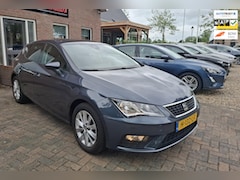 SEAT Leon - 1.0 TSI Style Ultimate Edition. Navi, carplay, stoelverwarming, camera. Historie aanwezig.