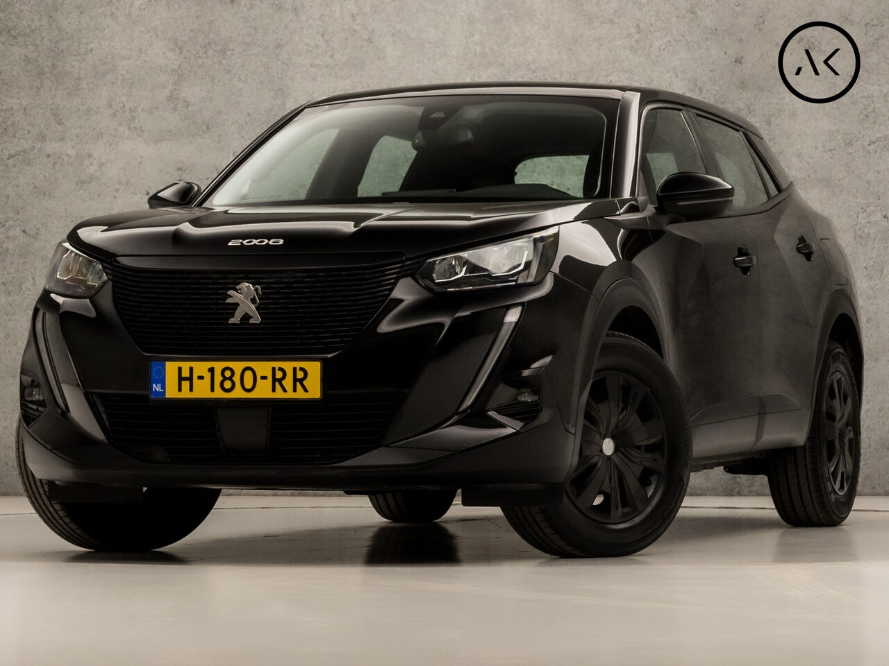 Peugeot 2008 - 1.2 PureTech Black Sport (APPLE CARPLAY, GROOT NAVI, 360 CAMERA, SPORTSTOELEN, LED KOPLAMP - AutoWereld.nl