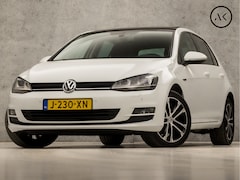Volkswagen Golf - 1.2 TSI R Sport (SCHUIFDAK, NAVIGATIE, CLIMATE, STUUR/STOELVERWARMING, XENON, SPORTSTOELEN